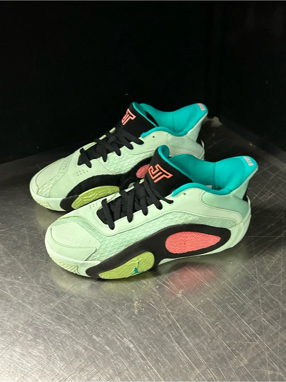 Nike Air Jordan Size 6Y
